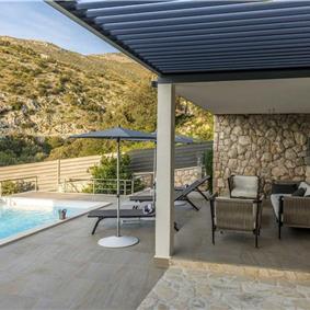 4 bedroom villa with pool and sea views near Dubrovnik sleeps 8